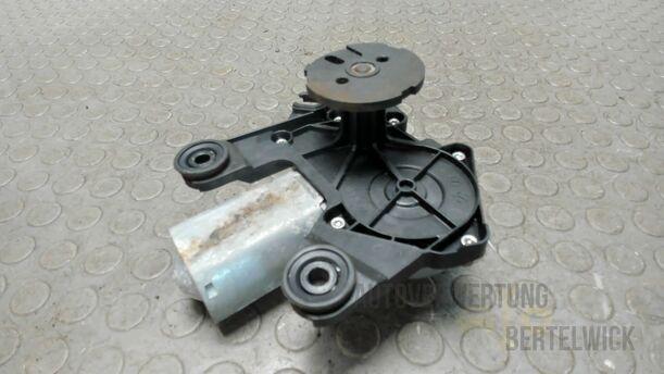 Foto: SCHEIBENWISCHERMOTOR HINTEN eines Peugeot 207 SW 110 HDi FAP (Blue Lion) GL
