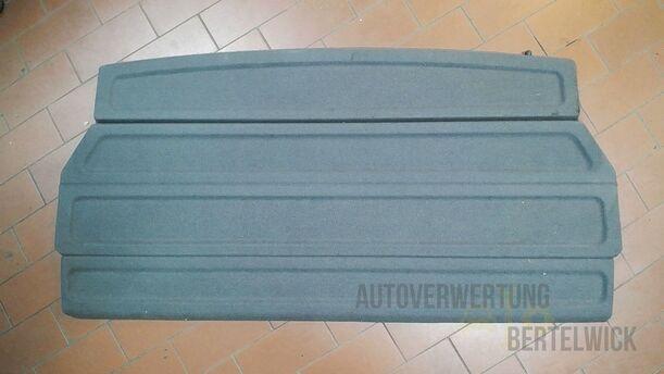 Foto: HUTABLAGE/ LADERAUMABDECKUNG eines Opel Meriva 1.6 16V