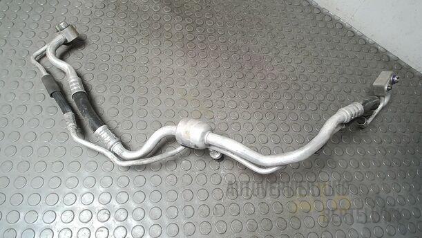 Foto: SCHLAUCH VERDAMPFER eines Opel Meriva 1.6 16V