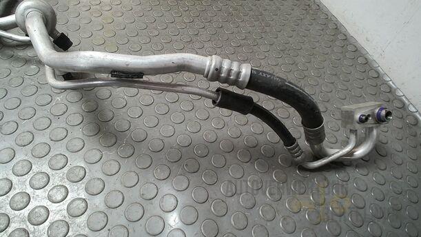 Foto: SCHLAUCH VERDAMPFER eines Opel Meriva 1.6 16V