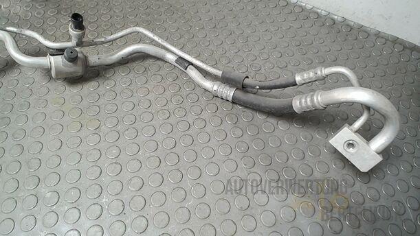 Foto: SCHLAUCH VERDAMPFER eines Opel Meriva 1.6 16V