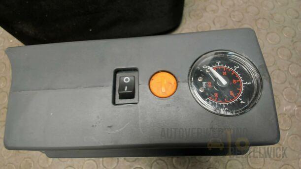 Foto: REIFENSET KOMPRESSOR eines Peugeot 207 SW 110 HDi FAP (Blue Lion)