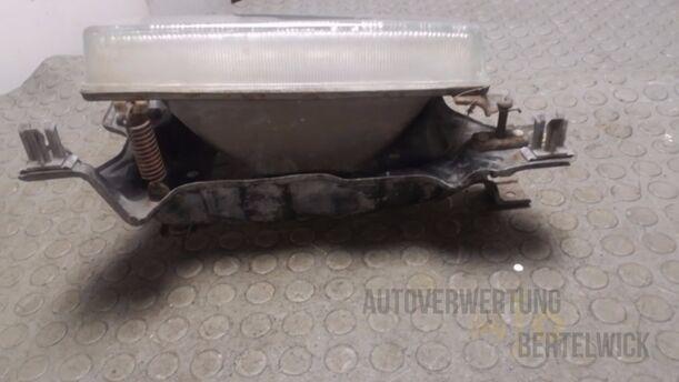 Foto: SCHEINWERFER LINKS eines Nissan Cherry GL