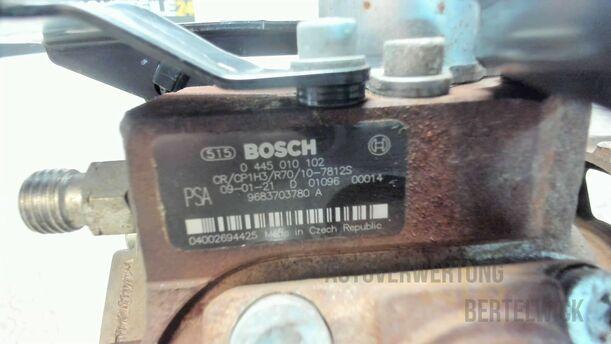 Foto: DIESELHOCHDRUCKPUMPE eines Peugeot 207 SW 110 HDi FAP (Blue Lion) GL
