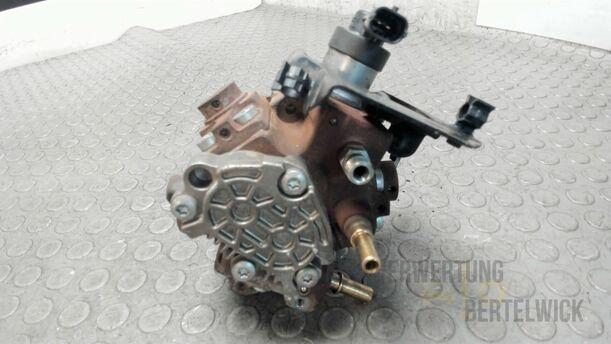 Foto: DIESELHOCHDRUCKPUMPE eines Peugeot 207 SW 110 HDi FAP (Blue Lion) GL