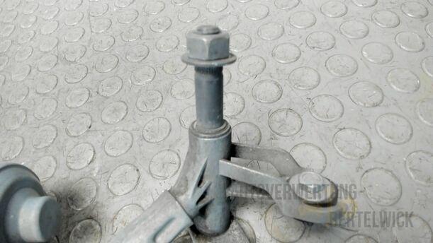 Foto: SCHEIBENWISCHERMOTOR VORNE eines Peugeot 207 SW 110 HDi FAP (Blue Lion) GL