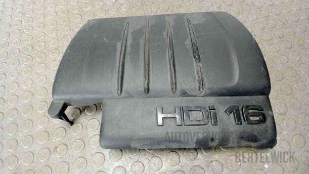 Foto: MOTORABDECKUNG / VERSCHALUNG eines Peugeot 207 SW 110 HDi FAP (Blue Lion) GL