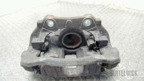 Foto: BREMSSATTEL VORNE LINKS eines Peugeot 207 SW 110 HDi FAP (Blue Lion)
