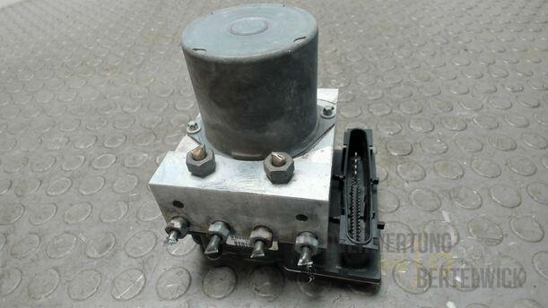 Foto: HAUPTBREMSAGGREGAT ABS eines Mercedes-Benz A 170