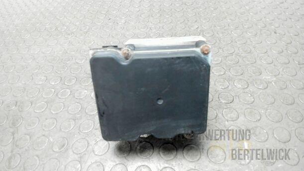 Foto: HAUPTBREMSAGGREGAT ABS eines Mercedes-Benz A 170