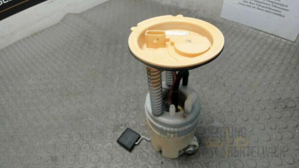 Foto: KRAFTSTOFFPUMPE eines Mercedes-Benz A 170