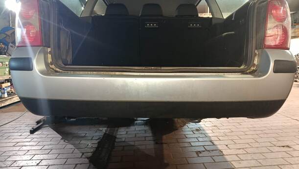 Foto: STOSSFÄNGER / STOßSTANGE HINTEN ( VARIANT ) eines VW Passat Variant 1.9 TDI