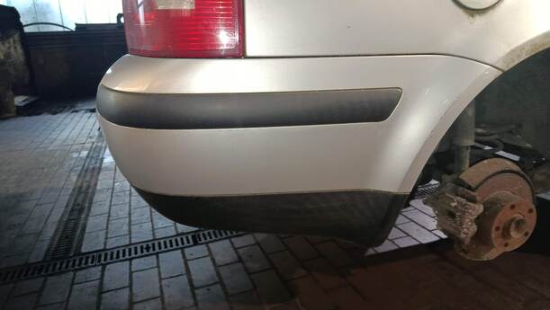 Foto: STOSSFÄNGER / STOßSTANGE HINTEN ( VARIANT ) eines VW Passat Variant 1.9 TDI