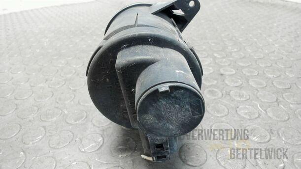 Foto: NEBELSCHEINWERFER LINKS eines VW Passat Variant 1.9 TDI LX