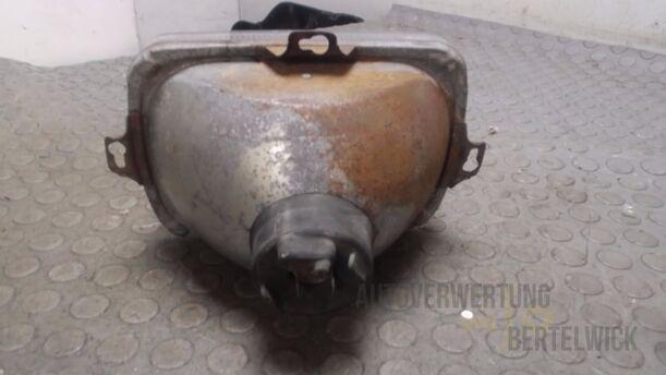 Foto: SCHEINWERFER eines Mitsubishi 1,2 GL