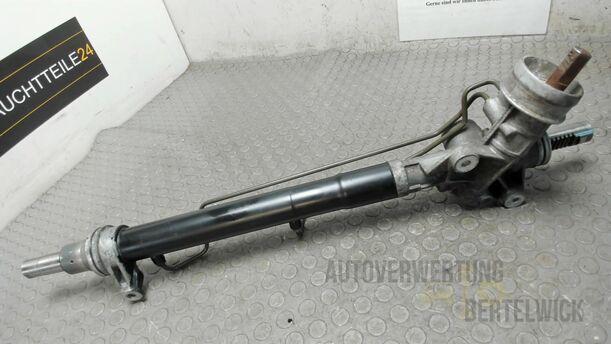 Foto: SERVOLENKUNG eines VW Passat Variant 1.9 TDI