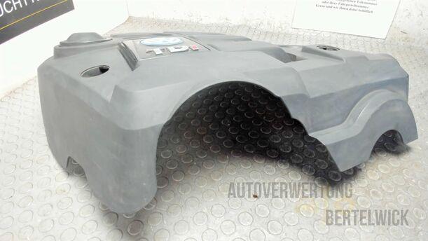 Foto: MOTORVERSCHALUNG eines VW Passat Variant 1.9 TDI