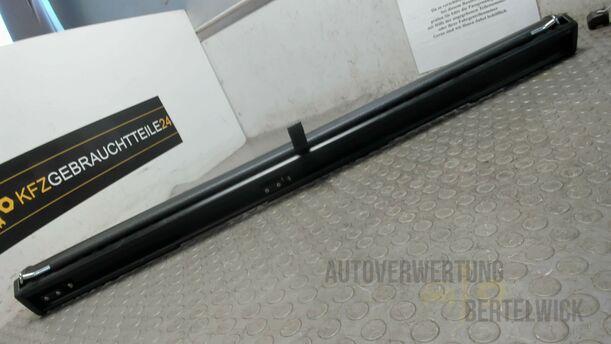 Foto: NETZTRENNWAND eines VW Passat Variant 1.9 TDI