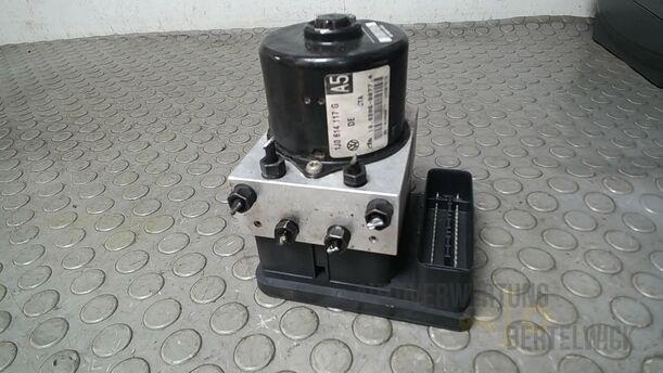 Foto: HAUPTBREMSAGGREGAT ABS eines VW Golf Variant 1.9 TDI