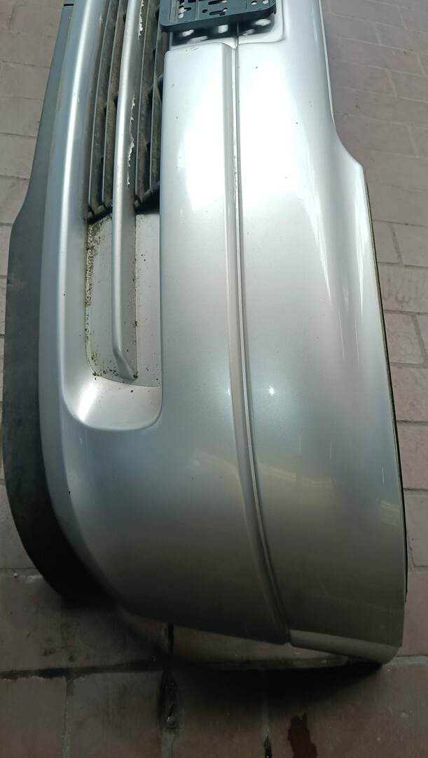 Foto: STOSSFÄNGER / STOßSTANGE VORNE eines Opel Astra 1.8 Caravan