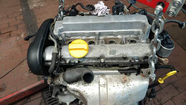 Foto: MOTOR ( X18XE1 ) eines Opel Astra 1.8 Caravan