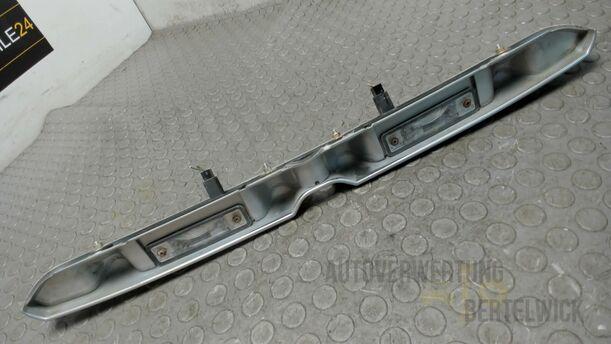 Foto: GRIFFLEISTE HECKKLAPPE eines Opel Astra 1.8 Caravan