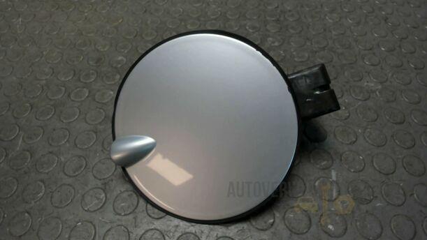 Foto: TANKKLAPPE / TANKDECKEL eines Opel Astra 1.8 Caravan
