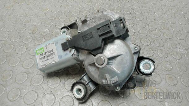 Foto: SCHEIBENWISCHERMOTOR HINTEN eines Opel Astra 1.8 Caravan