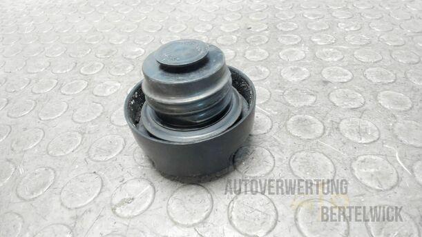Foto: TANKVERSCHLUSS eines Opel Astra 1.8 Caravan