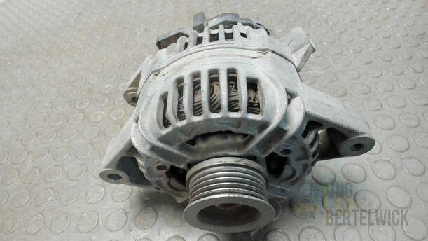 Foto: LICHTMASCHINE / GENERATOR eines Opel Astra 1.8 Caravan