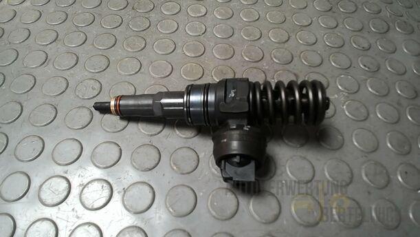 Foto: PUMPE DÜSE EINHEIT eines VW Golf Variant 1.9 TDI