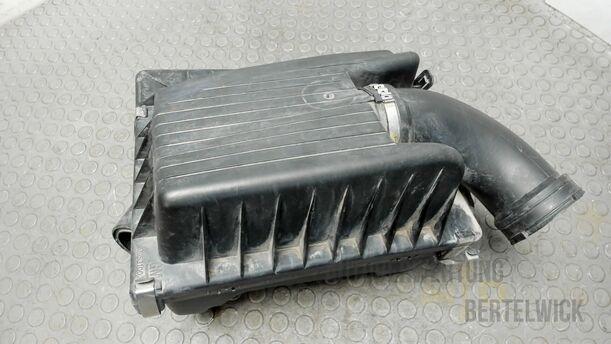 Foto: LUFTFILTERKASTEN eines Opel Astra 1.8 Caravan