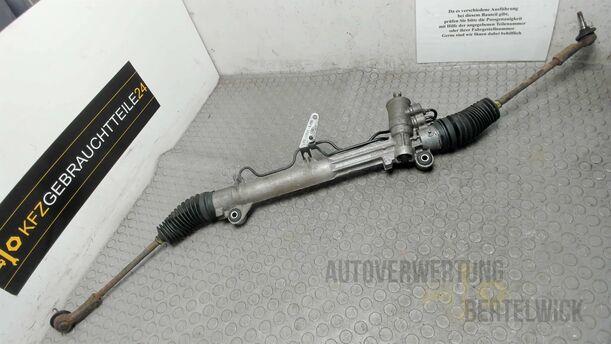 Foto: SERVOLENKUNG eines Mazda 121
