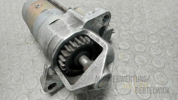 Foto: ANLASSER / STARTER eines Mazda 121