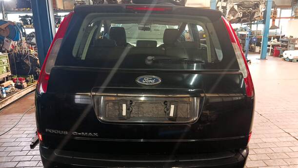 Foto: HECKKLAPPE/ HECKDECKEL eines Ford Focus C-MAX 1.6 Ti-VCT