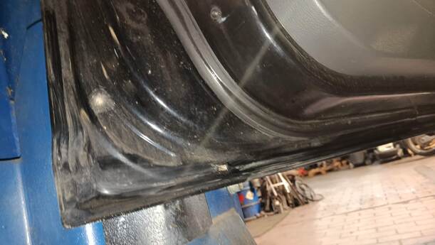 Foto: TÜR VORN LINKS eines Ford Focus C-MAX 1.6 Ti-VCT