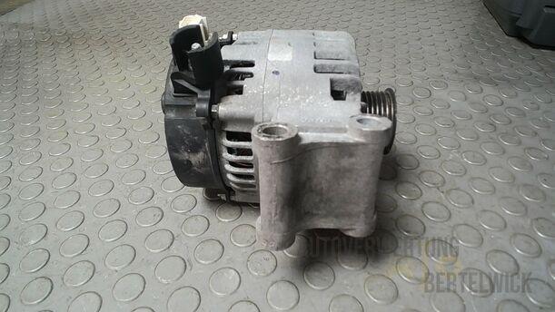 Foto: LICHTMASCHINE ( DENSO ) eines Ford Focus C-MAX 1.6 Ti-VCT