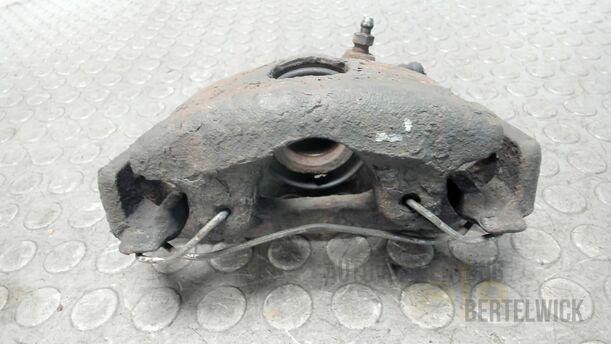 Foto: BREMSSATTEL VORNE LINKS eines Mazda 121