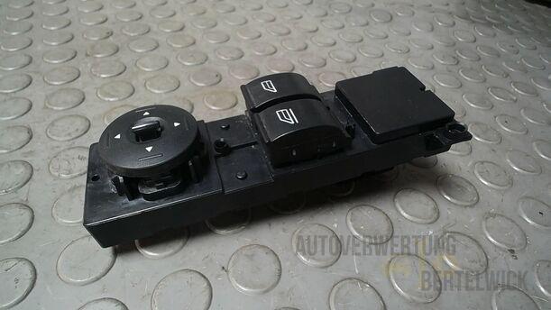 Foto: FENSTERHEBERSCHALTER eines Ford Focus C-MAX 1.6 Ti-VCT