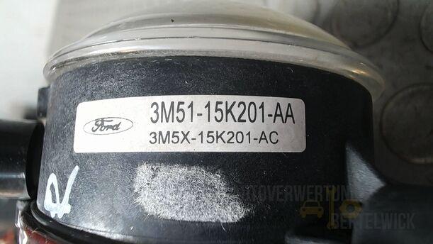 Foto: NEBELSCHEINWERFER RECHTS eines Ford Focus C-MAX 1.6 Ti-VCT