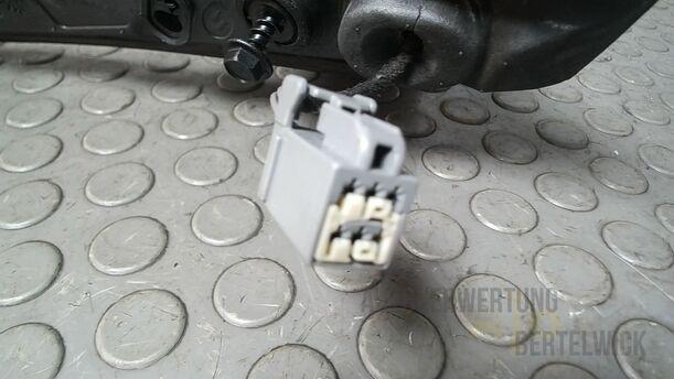 Foto: AUSSENSPIEGEL ELEKTRISCH VERSTELLBAR LINKS eines Ford Focus C-MAX 1.6 Ti-VCT GLX