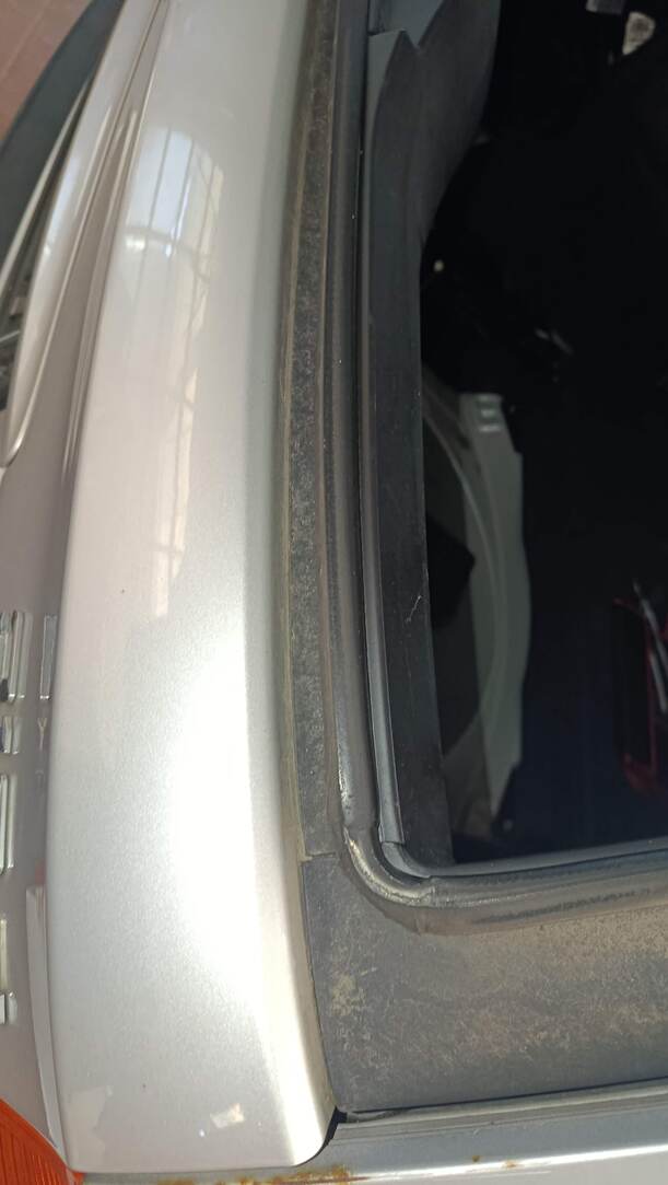 Foto: HECKKLAPPE/ HECKDECKEL ( TOURING ) eines BMW 318d touring GLXi