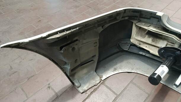 Foto: STOSSFÄNGER/ STOßSTANGE HINTEN ( TOURING ) eines BMW 318d touring GLXi