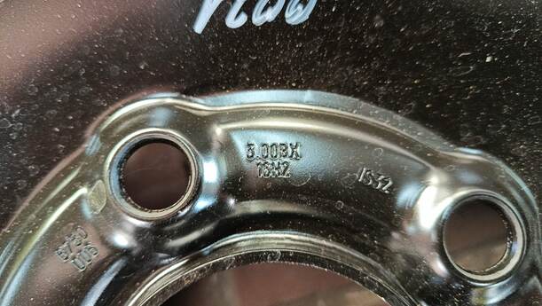 Foto: NOTRAD eines BMW 318d touring GLXi