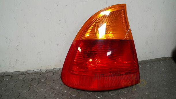 Foto: HECKLEUCHTE/ RÜCKLEUCHTE LINKS ( TOURING ) eines BMW 318d touring