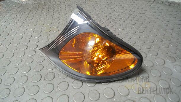 Foto: BLINKER LINKS eines BMW 318d touring