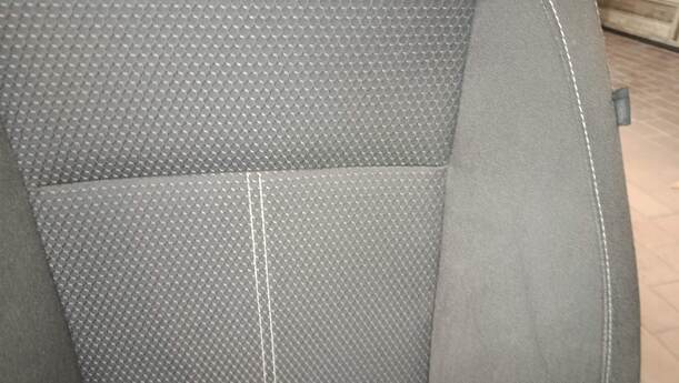 Foto: SITZ VORNE LINKS / FAHRERSITZ eines Opel Astra 1.7 CDTI DPF Sports Tourer