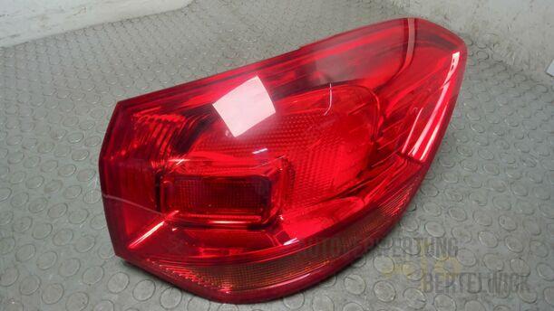 Foto: HECKLEUCHTE / RÜCKLICHT RECHTS eines Opel Astra 1.7 CDTI DPF Sports Tourer
