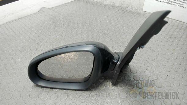 Foto: AUSSENSPIEGEL LINKS ELEKTRISCH VERSTELLBAR eines Opel Astra 1.7 CDTI DPF Sports Tourer