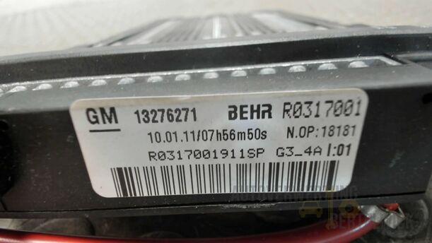 Foto: ZUSATZHEIZUNG ELEKTRISCH eines Opel Astra 1.7 CDTI DPF Sports Tourer GLXi